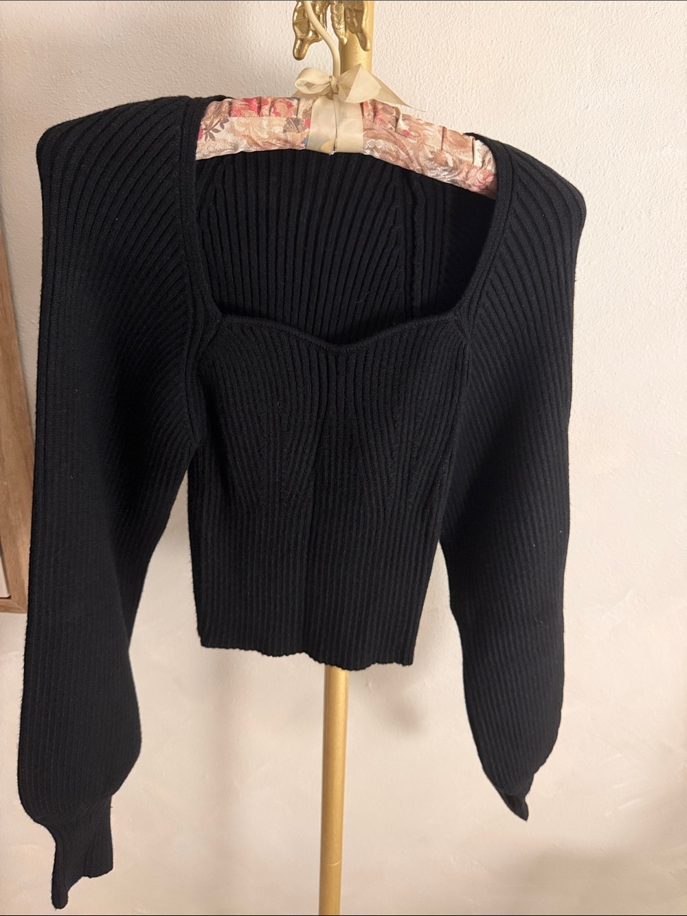 Elegant Black Ribbed V-Neck Women's Sweater